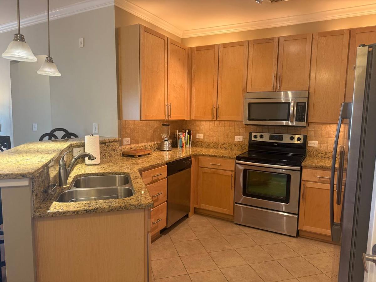 Condo for rent at 2920 Martinsville Rd #204, Greensboro, NC 27408