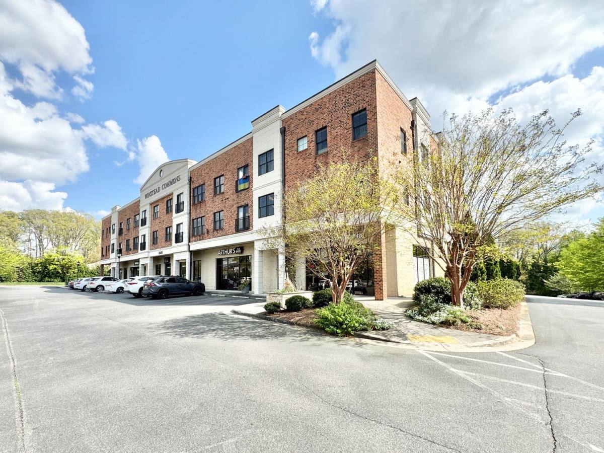Condo for rent at 2920 Martinsville Rd #204, Greensboro, NC 27408
