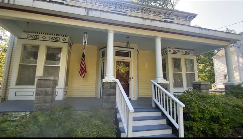 311 S Main St #1, Fayette, MO 65248