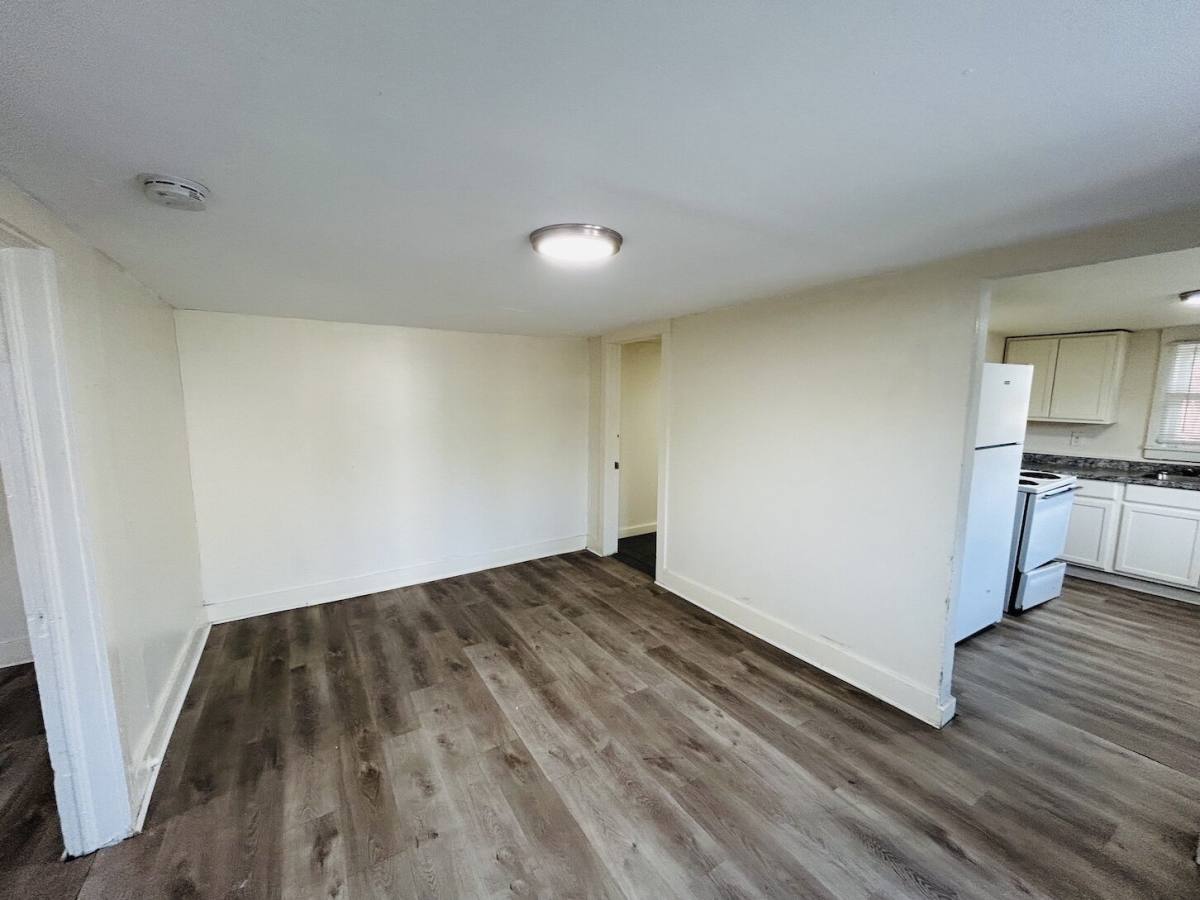 Apartment for rent at 214 E Huff Ave #3, San Antonio, TX 78214