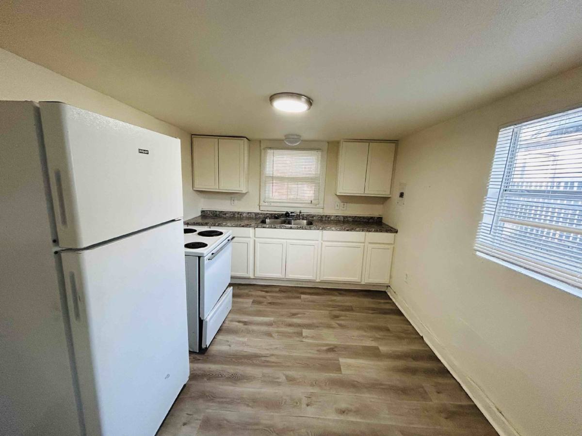 Apartment for rent at 214 E Huff Ave #3, San Antonio, TX 78214