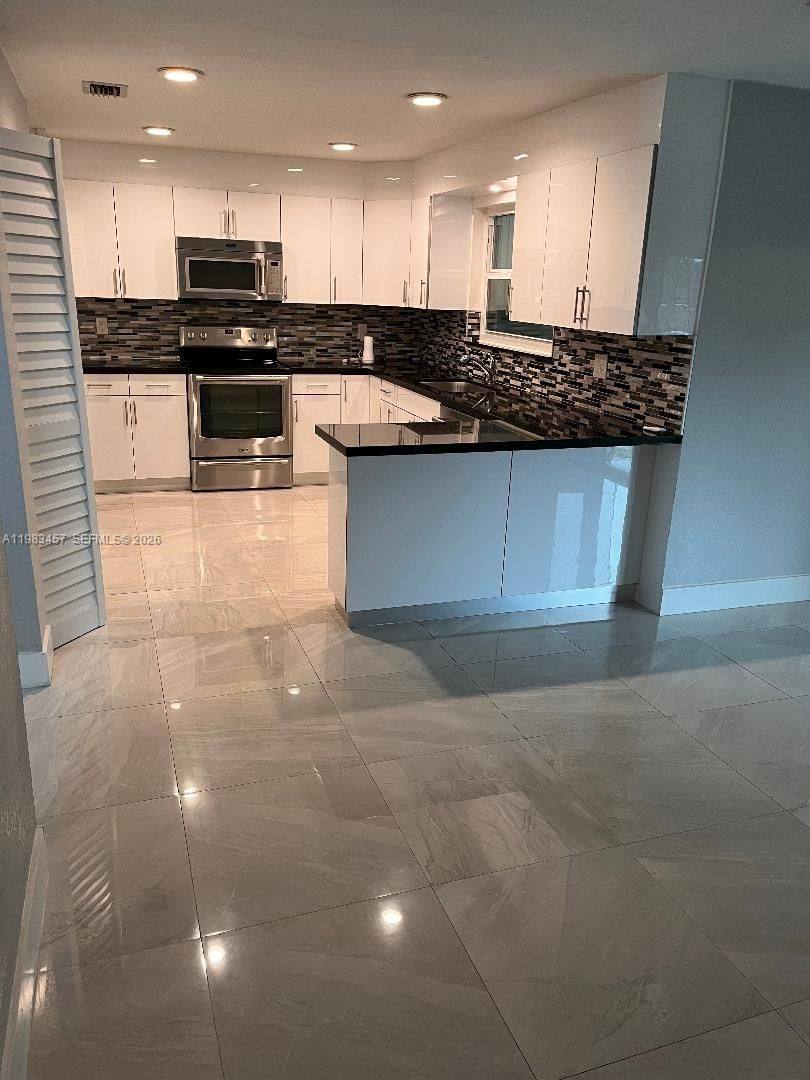 House for rent at 11712 SW 13th St, Miami, FL 33184