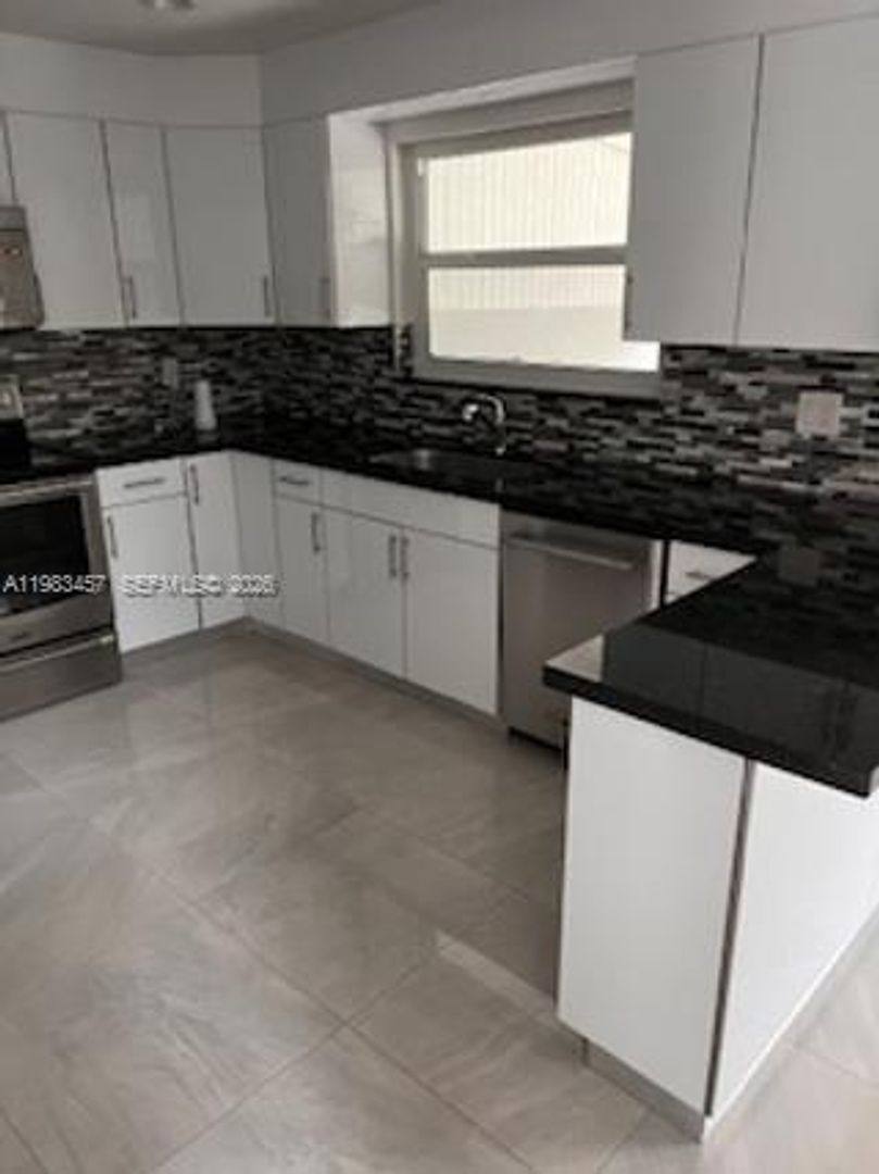 House for rent at 11712 SW 13th St, Miami, FL 33184