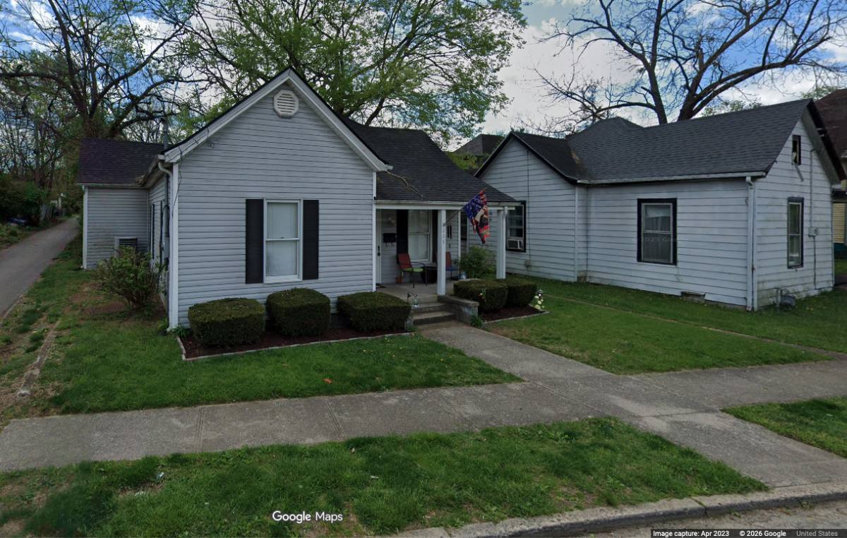 House for rent at 206 E Hickman St, Winchester, KY 40391