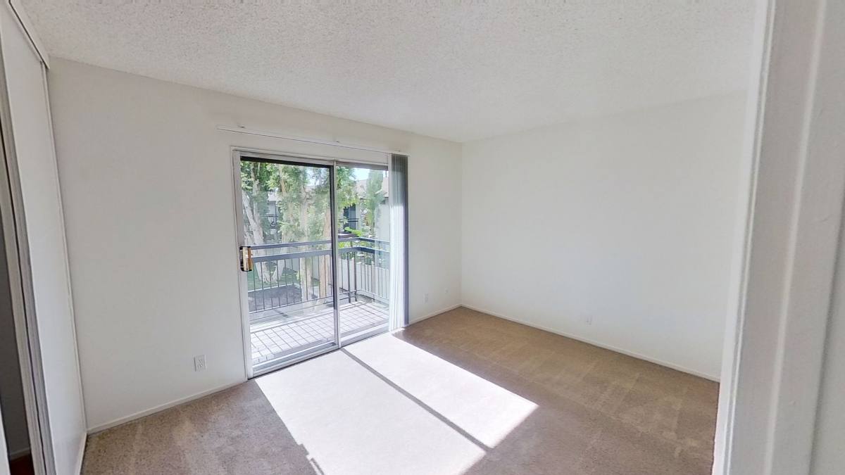 Apartment for rent at 563 N Tustin Ave, Santa Ana, CA 92705