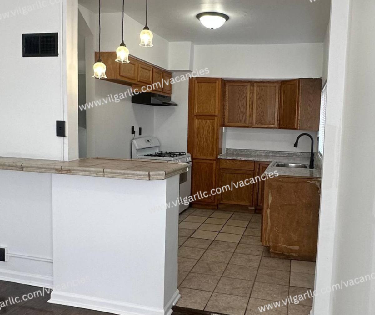 House for rent at 600 W 46th Ave, Gary, IN 46408