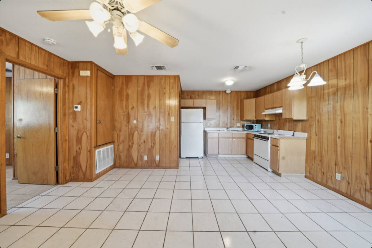 Apartment for rent at 1407 Ford St #8, Llano, TX 78643
