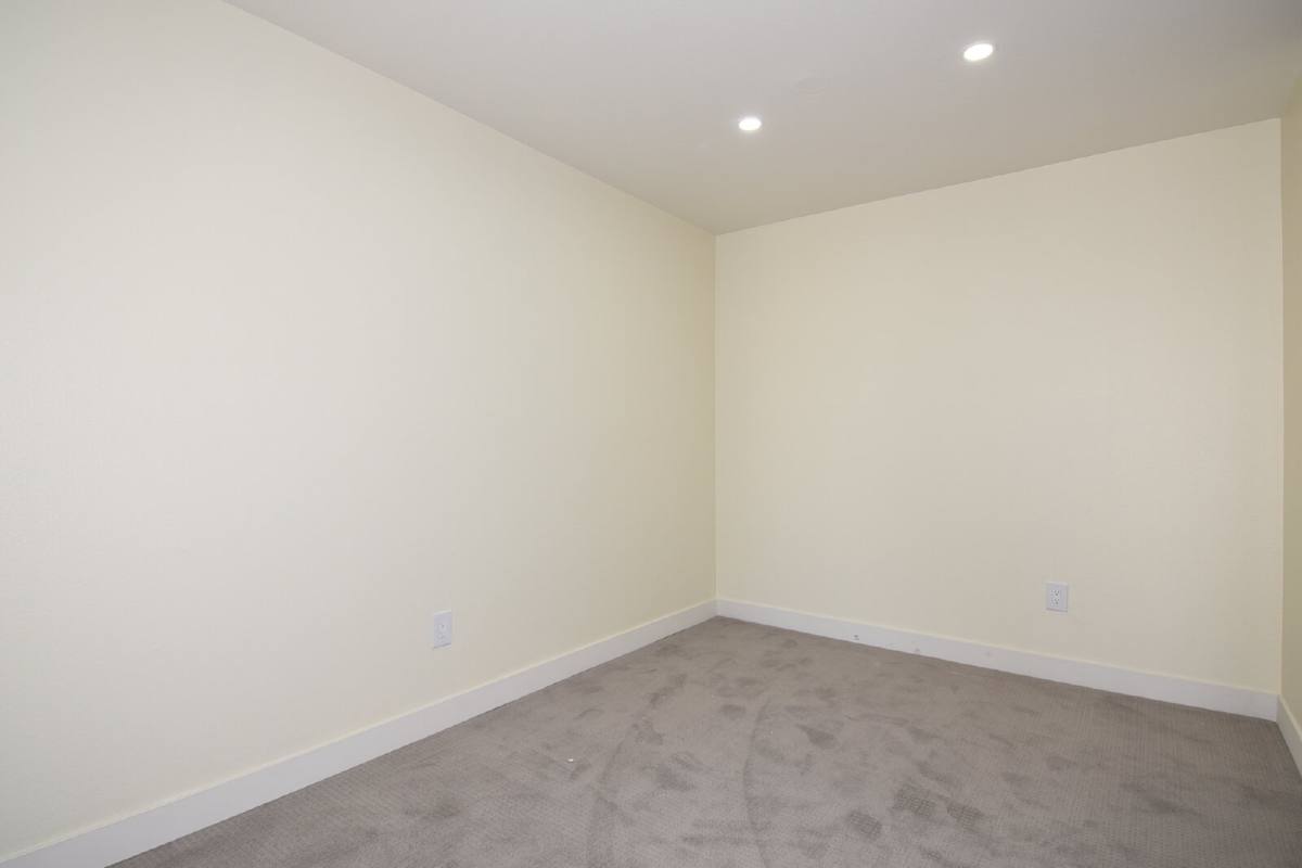 Condo for rent at 8000 W Badura Ave #2154, Las Vegas, NV 89113
