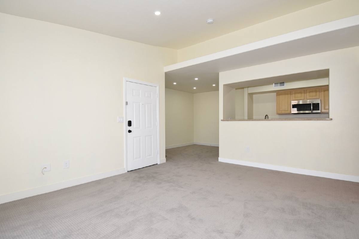 Condo for rent at 8000 W Badura Ave #2154, Las Vegas, NV 89113