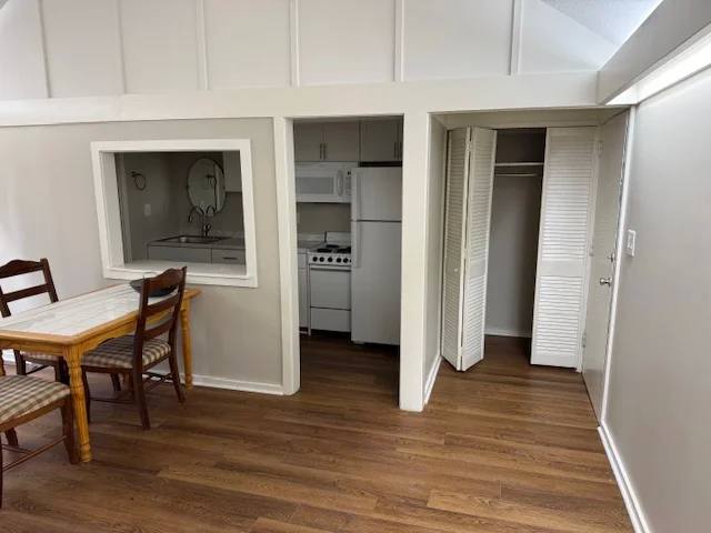 130 Fairway Ave, Southern Pines, NC 28387 - Condo for Rent - Image 4