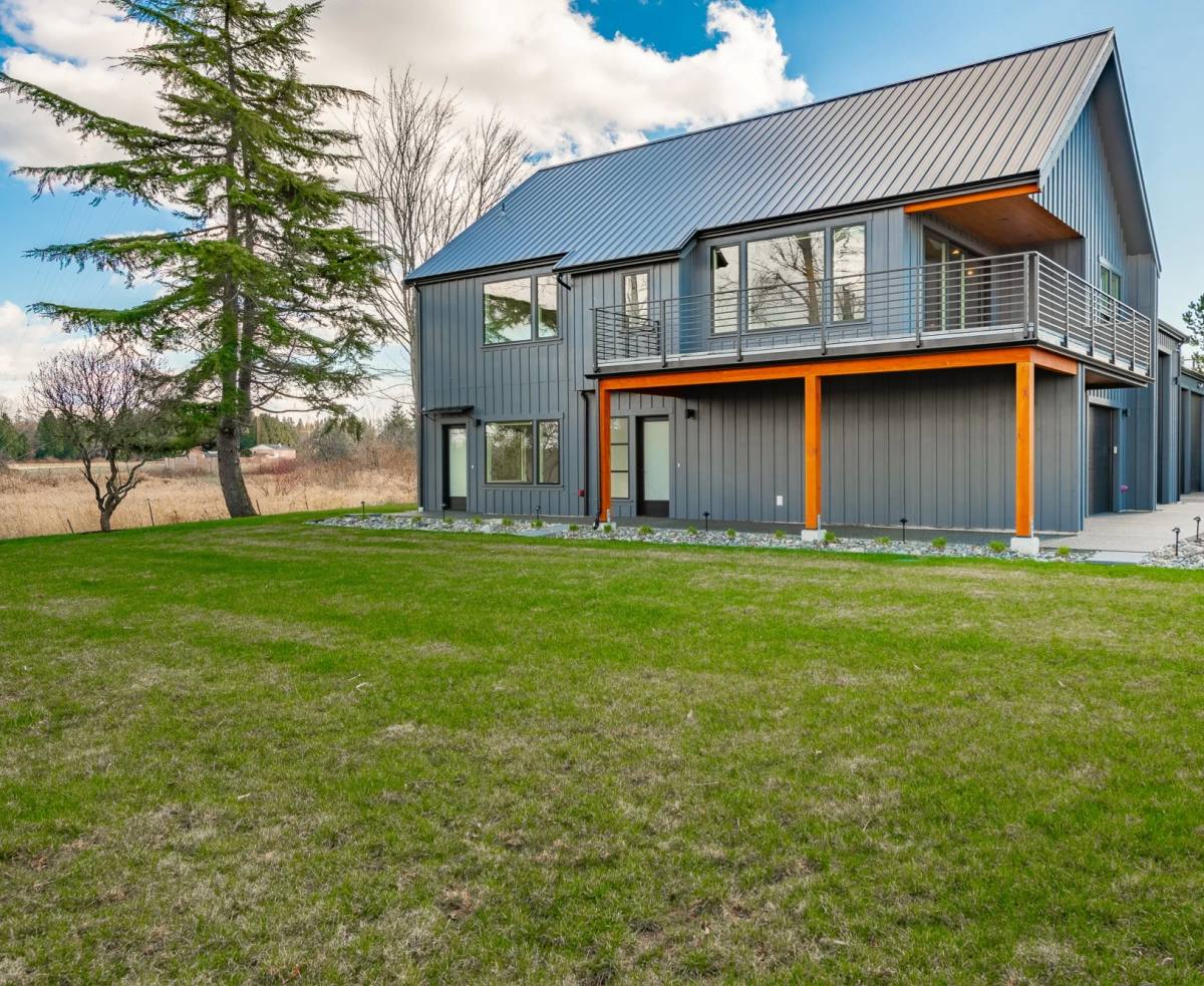 House for rent at 8638 Harborview Rd, Blaine, WA 98230