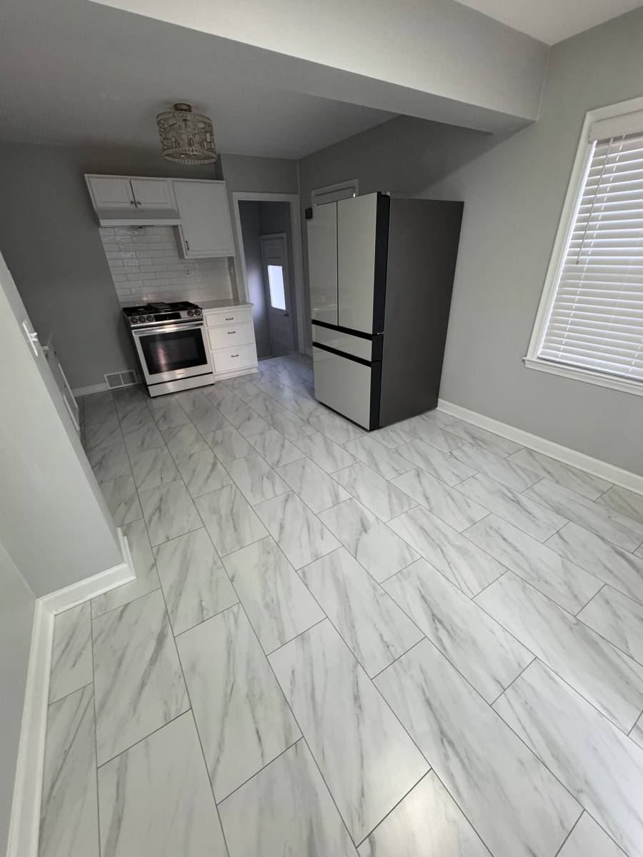 House for rent at 2215 Kingsbury Ave, Dearborn, MI 48128
