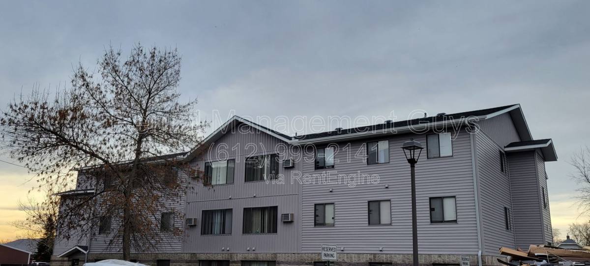 Apartment for rent at 133 Cedar St E #302, Saint Joseph, MN 56374
