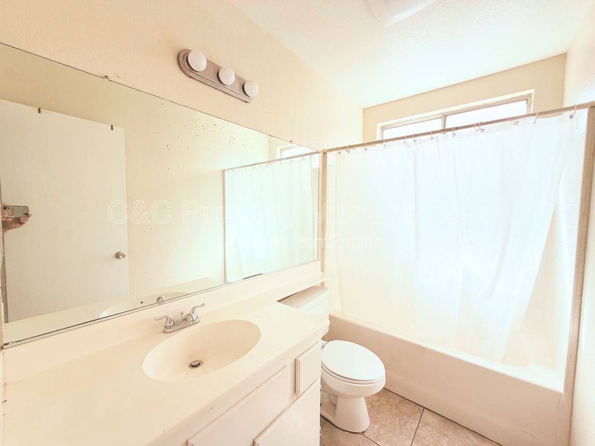 House for rent at 13489 Monterey Way, Victorville, CA 92392