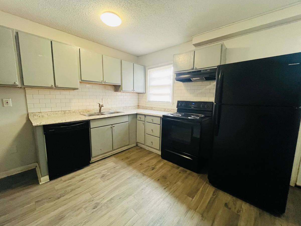 Apartment for rent at 131 Wall St #114, Warner Robins, GA 31088