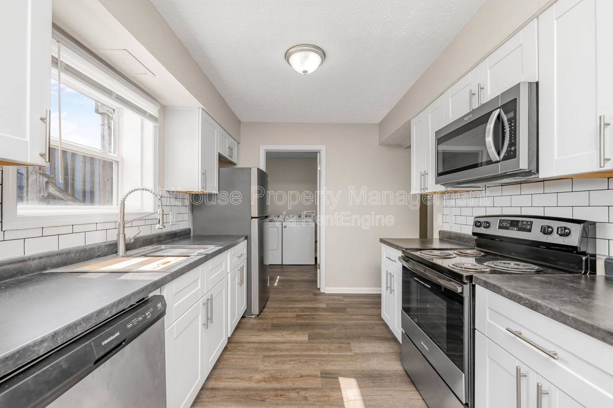 Apartment for rent at 7830 S 8th St #E2, Kalamazoo, MI 49009
