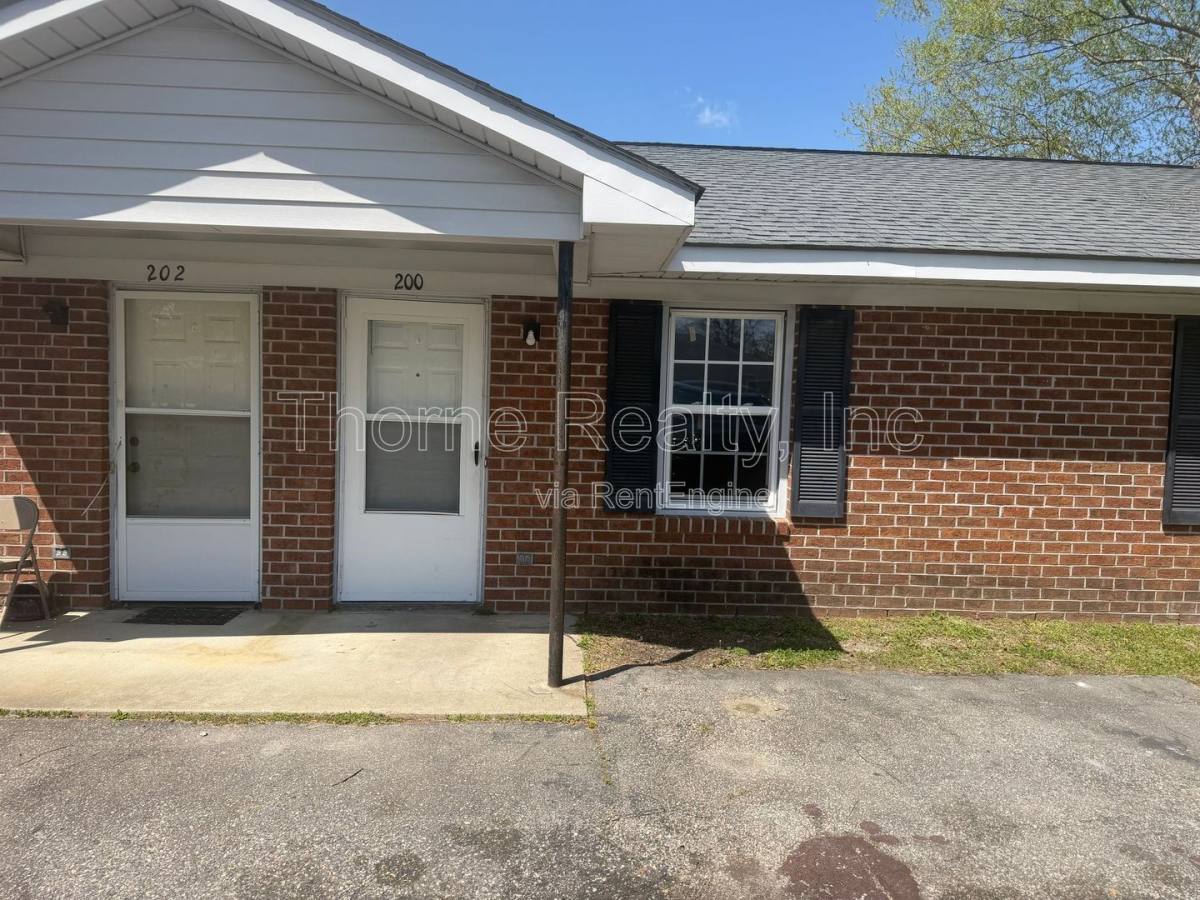 Apartment for rent at 200 Barnhill Ave, Rocky Mount, NC 27803