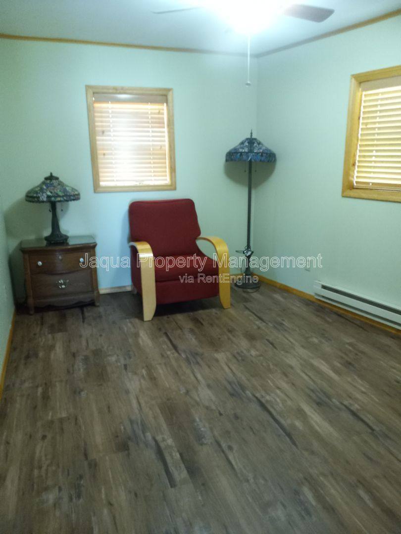 House for rent at 44361 66th St, Bangor, MI 49013