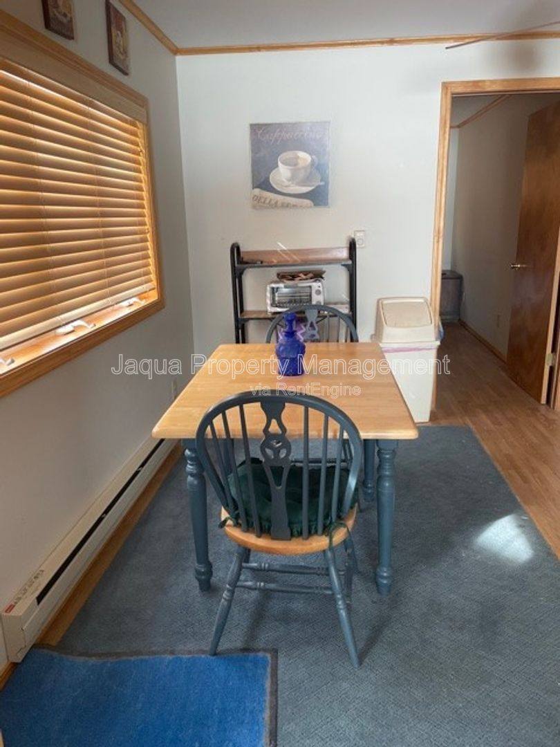 House for rent at 44361 66th St, Bangor, MI 49013