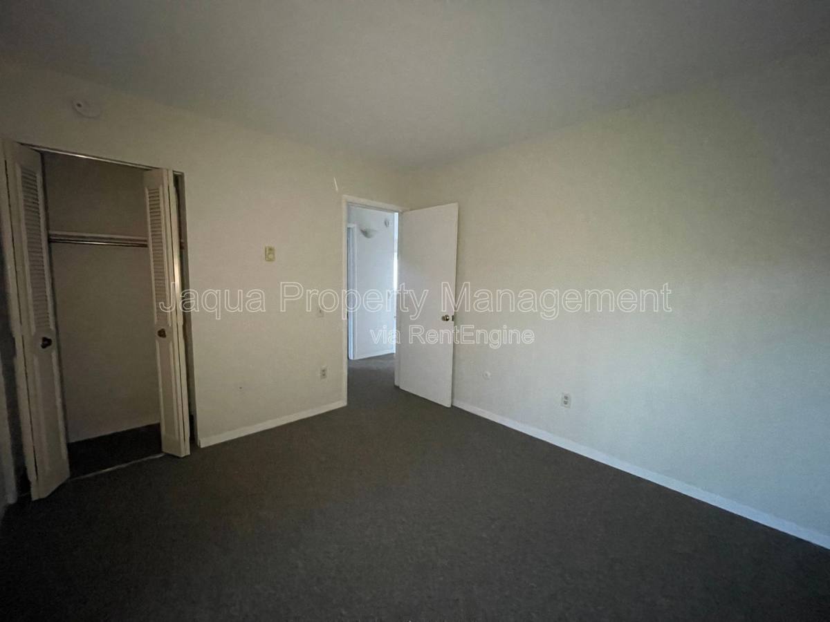 Condo for rent at 722 W Kilgore Rd #203, Kalamazoo, MI 49008