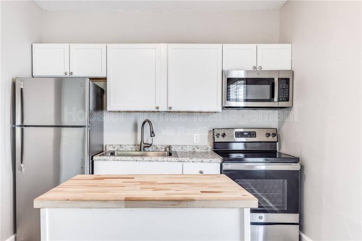 Apartment for rent at 2931 N Tacoma Ave #31, Indianapolis, IN 46218