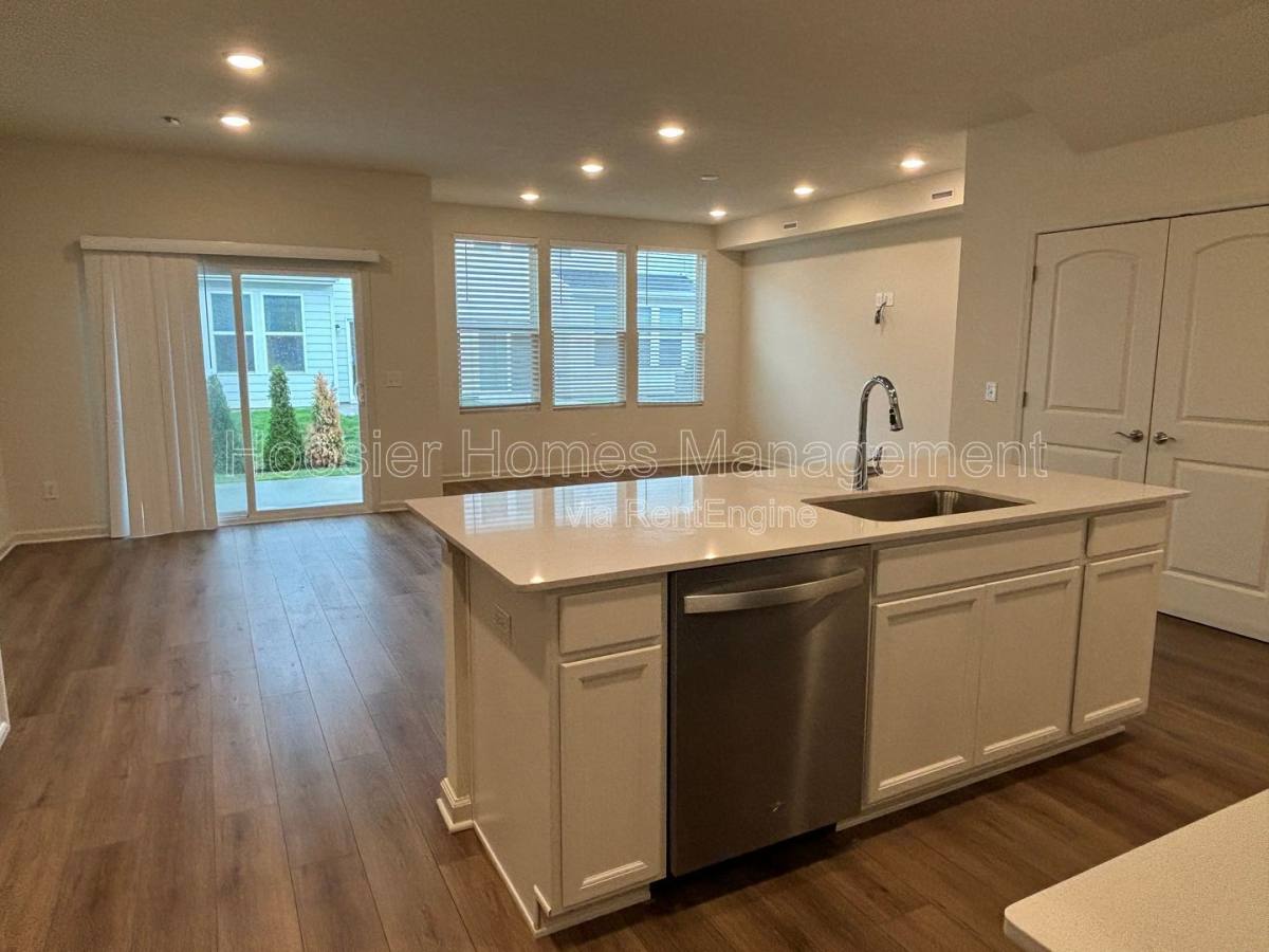 Townhouse for rent at 7255 Shroyer Way, Noblesville, IN 46062