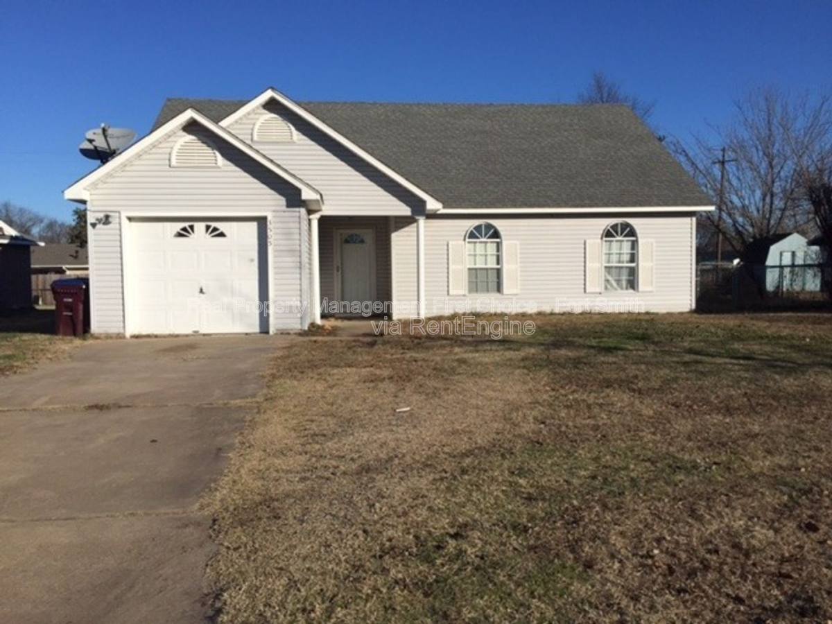 House for rent at 3505 Ridgeway Dr, Fort Smith, AR 72904