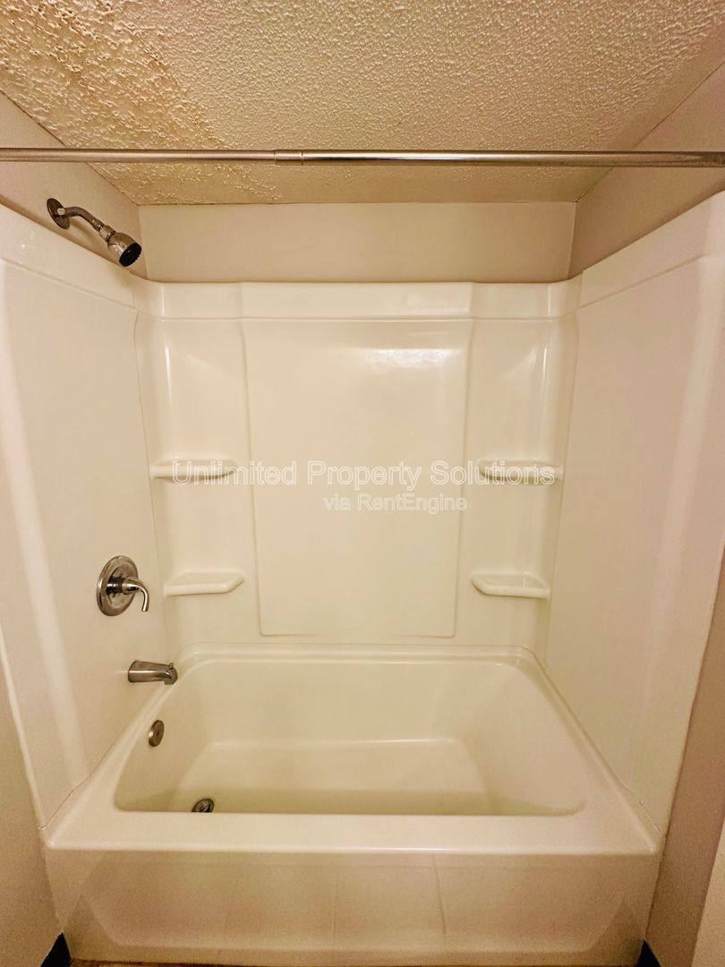 Condo for rent at 456 Racine Dr #D209 B, Wilmington, NC 28403
