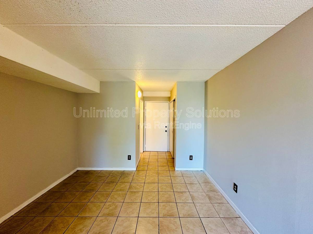 Condo for rent at 456 Racine Dr #D209 B, Wilmington, NC 28403