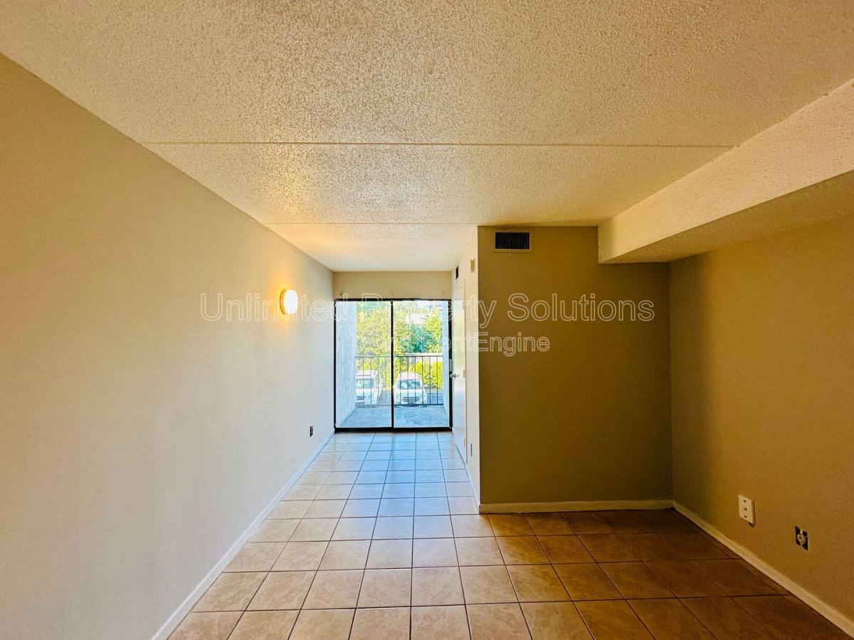 Condo for rent at 456 Racine Dr #D209 B, Wilmington, NC 28403