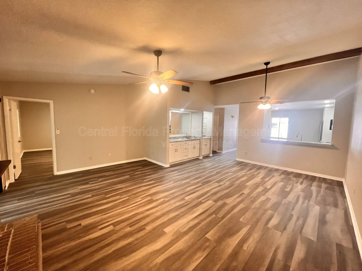 Condo for rent at 17 Escondido Circle #1 239, Altamonte Springs, FL 32701