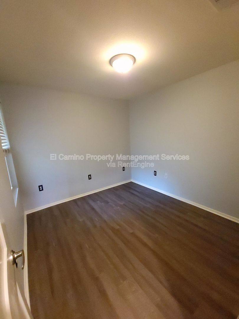 Apartment for rent at 10244 Artesia Blvd, Bellflower, CA 90706