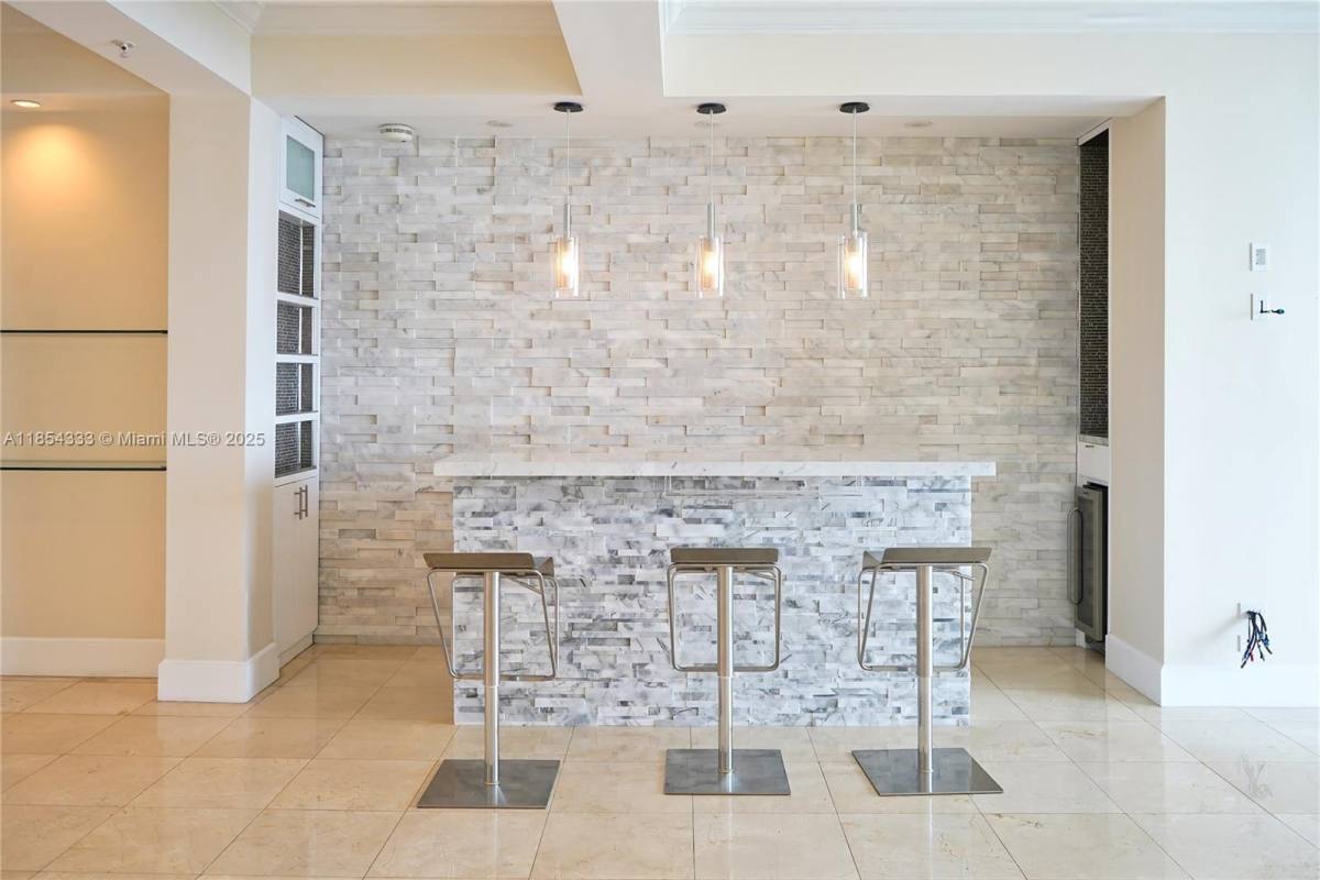 Condo for rent at 848 Brickell Key Dr #306, Miami, FL 33131