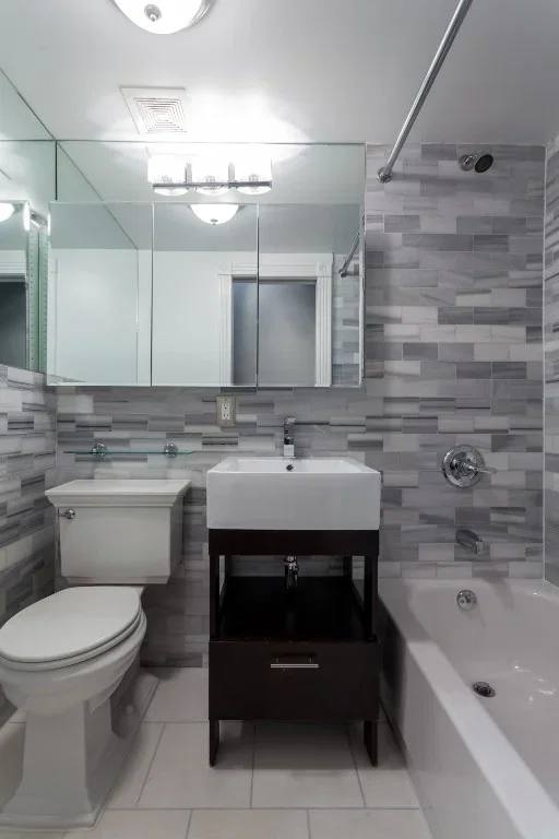 Apartment for rent at 309 W 97th St #5N, New York, NY 10025