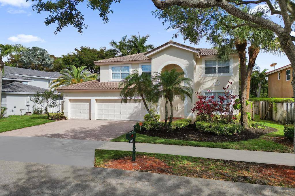 House for rent at 16405 Diamond Head Dr, Fort Lauderdale, FL 33331