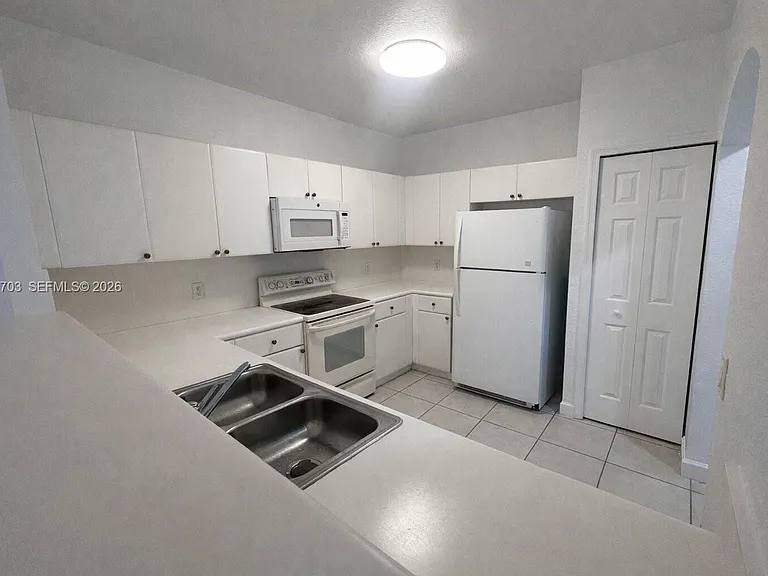Townhouse for rent at 4134 SW 158th Ave #34, Hollywood, FL 33027