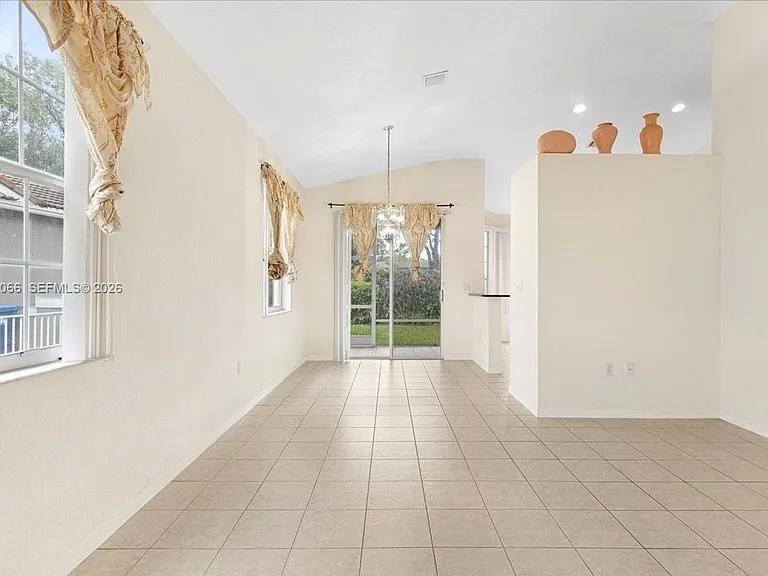 House for rent at 7620 S Aragon Blvd, Fort Lauderdale, FL 33322