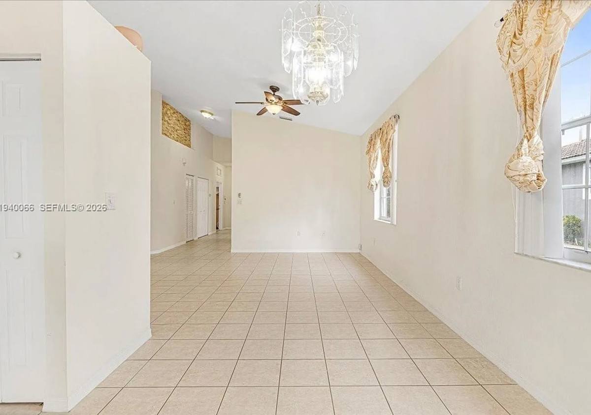 House for rent at 7620 S Aragon Blvd, Fort Lauderdale, FL 33322