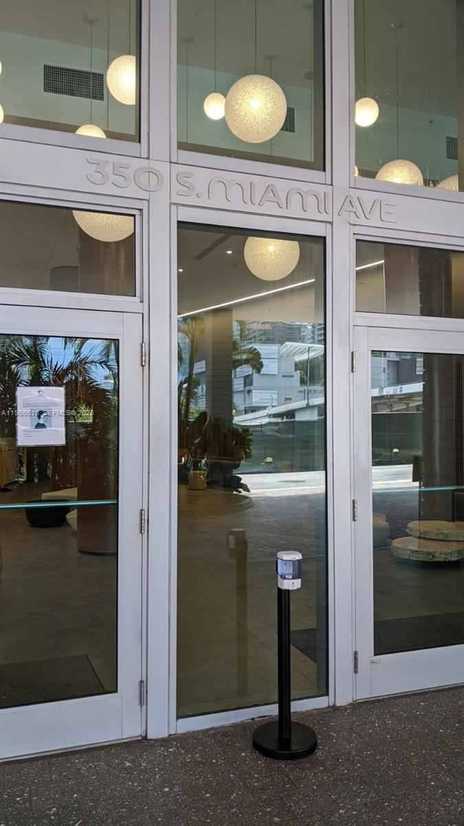 Apartment for rent at 350 S Miami Ave #1901, Miami, FL 33130