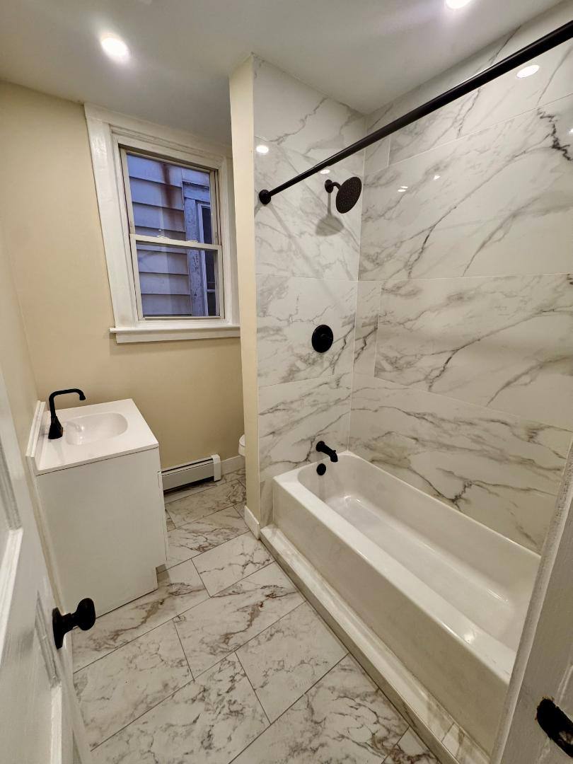 Apartment for rent at 31 Bertha St #2, Albany, NY 12209