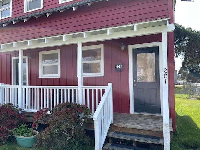 House for rent at 201 16th St NE #RUBY, Long Beach, WA 98631