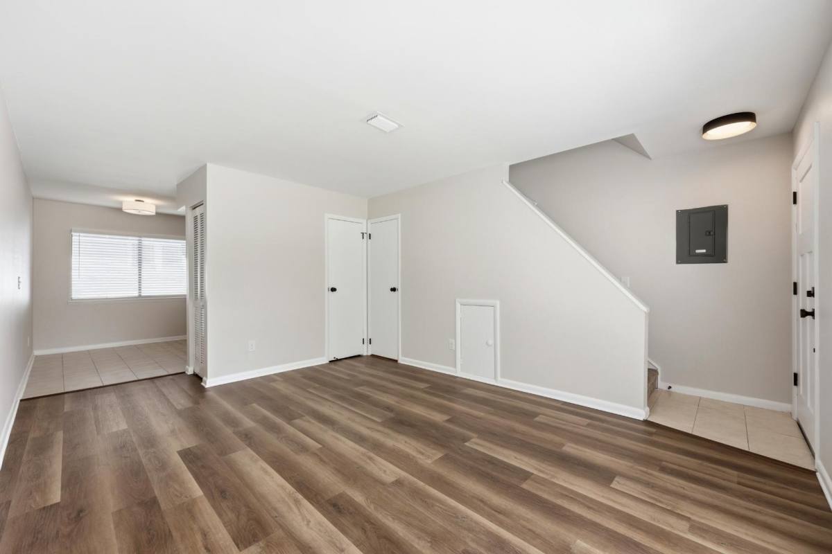 Townhouse for rent at 1339 Cedar St, Jacksonville, FL 32207