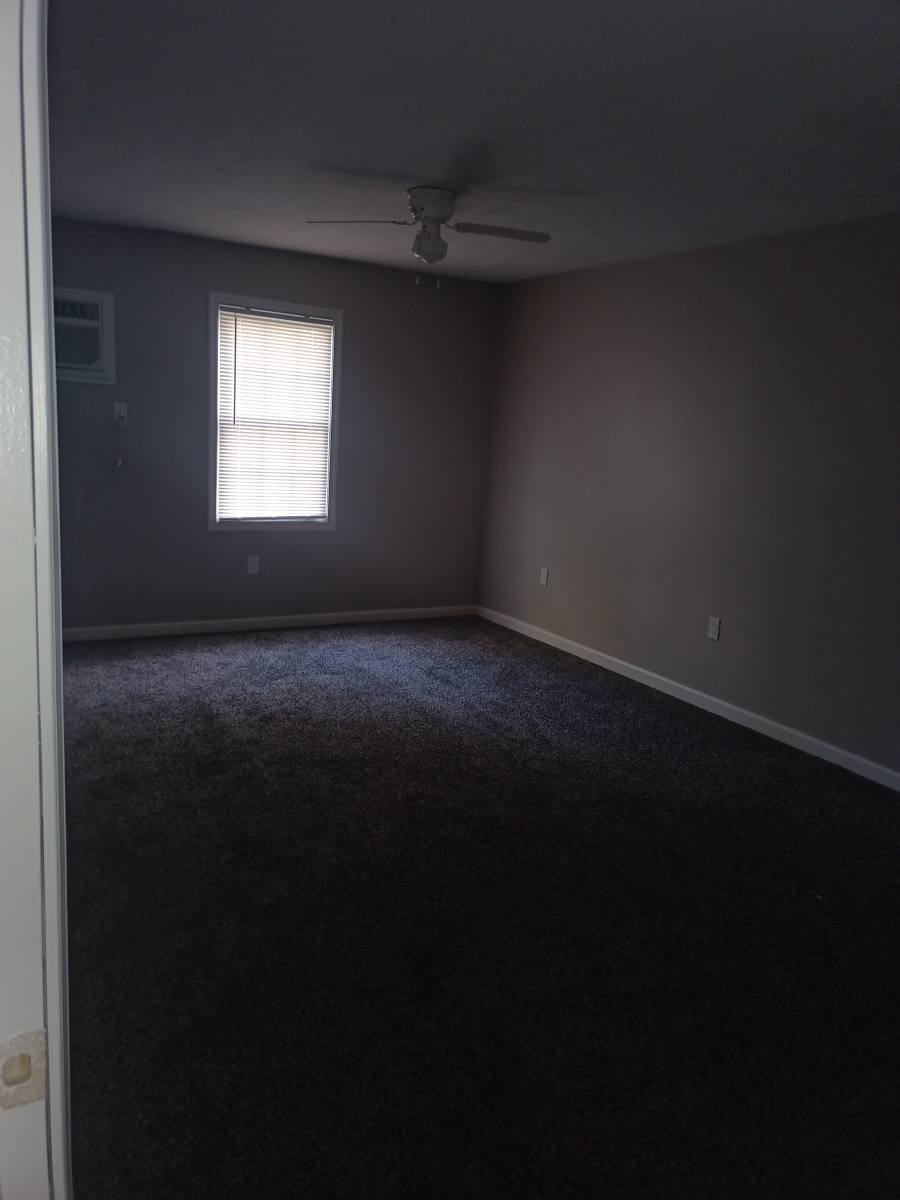 Apartment for rent at 1010 S 14th St #19, New Castle, IN 47362