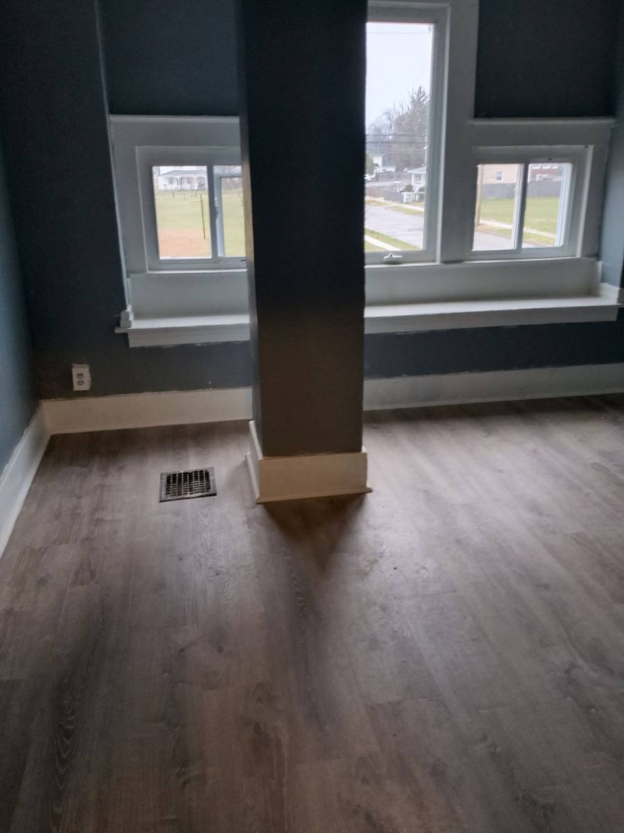 Apartment for rent at 59 Edison St, Pontiac, MI 48342