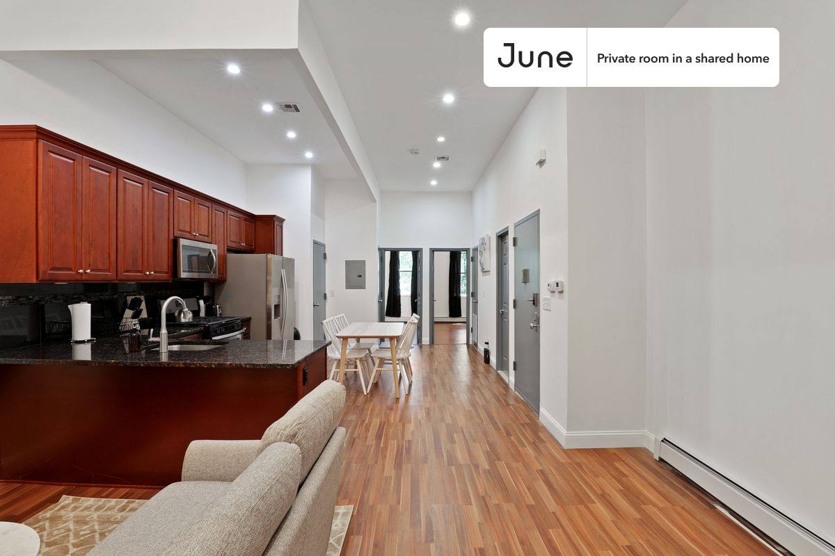 Apartment for rent at 1110 Halsey St, Brooklyn, NY 11207
