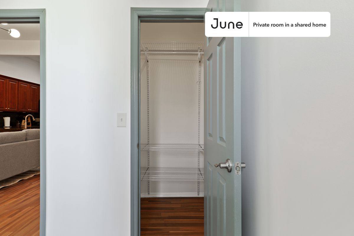 Apartment for rent at 1110 Halsey St, Brooklyn, NY 11207