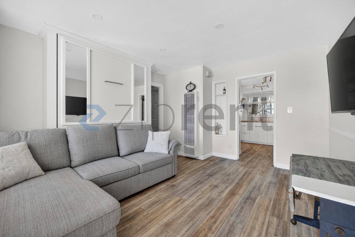 Condo for rent at 2613 Mission Blvd #2, San Diego, CA 92109