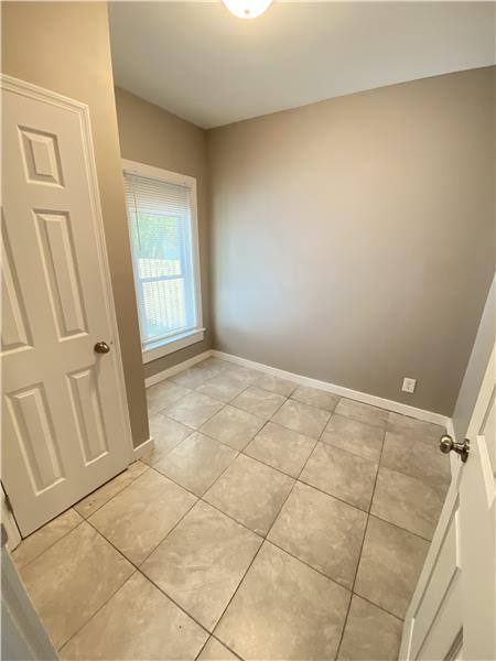 House for rent at 1110 New Jersey Ave, Savannah, GA 31404