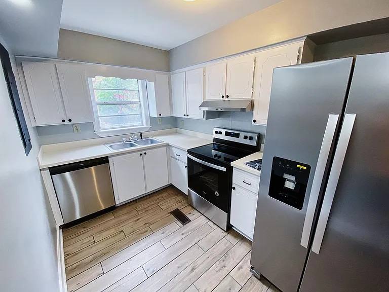 Apartment for rent at 317 E 31st St #A, Savannah, GA 31401