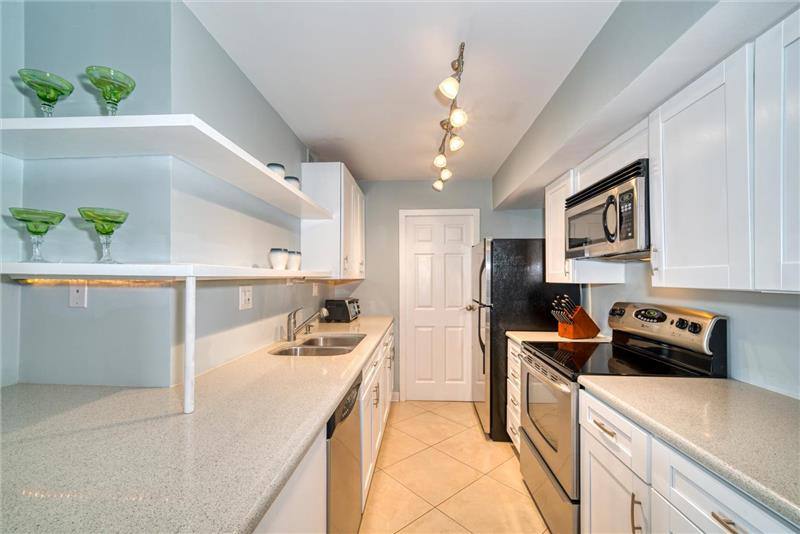 Condo for rent at 10355 Paradise Blvd #612, Saint Petersburg, FL 33706